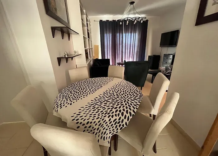 Apartment In 2 Bedrooms Landscaped And Pool